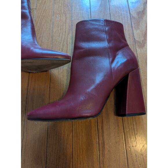 Vince Camuto Red Ankle Booties Heels Fall Winter Size 9.5 - Picture 3 of 7